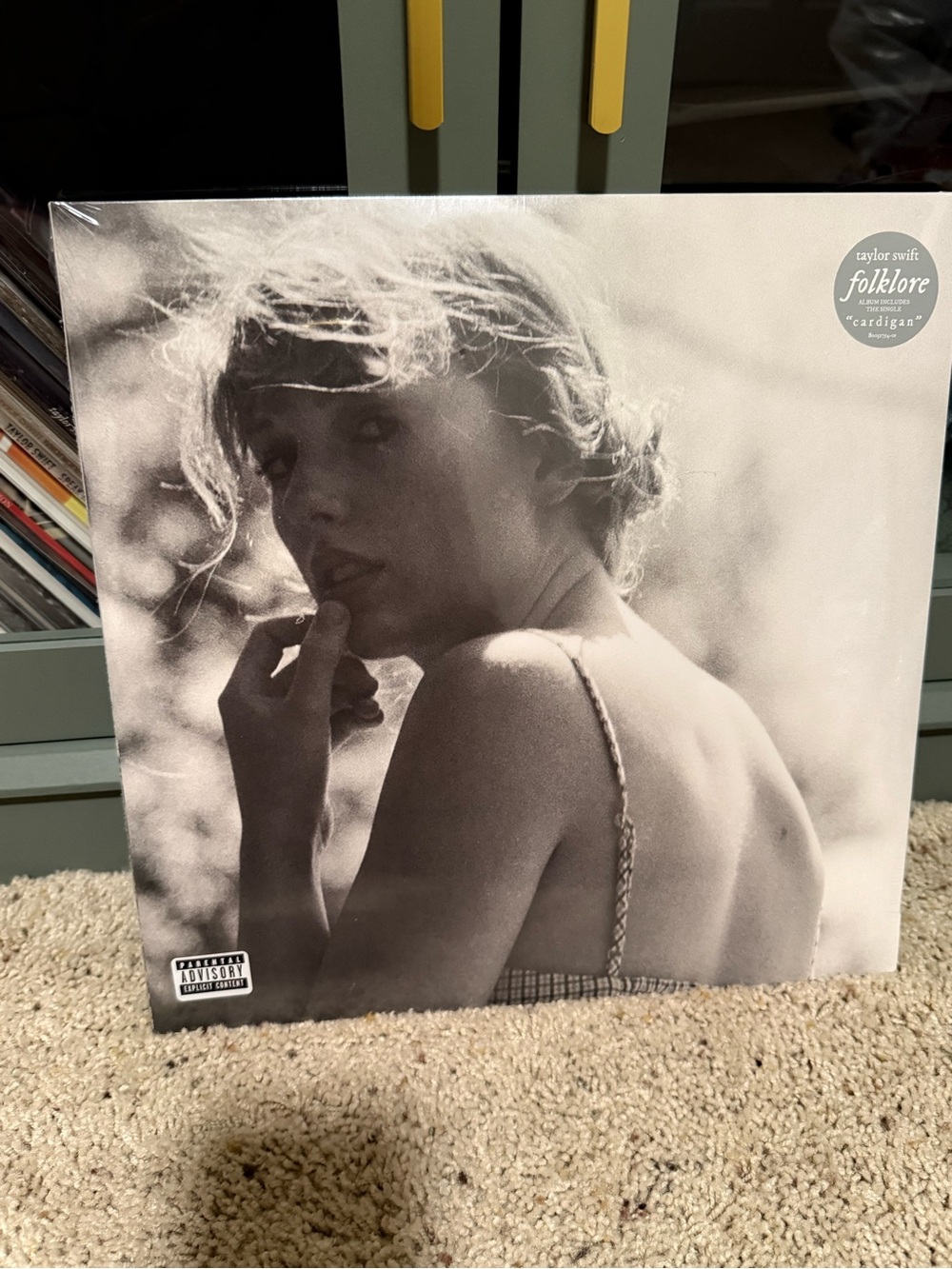 Taylor Swift Folklore rare Meet Me Behind the Mall grey vinyl sealed